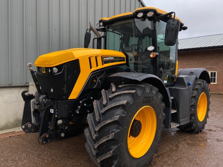JCB 4220