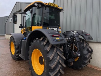 JCB 4220