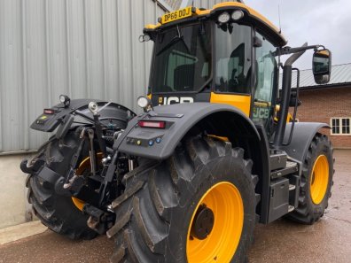 JCB 4220