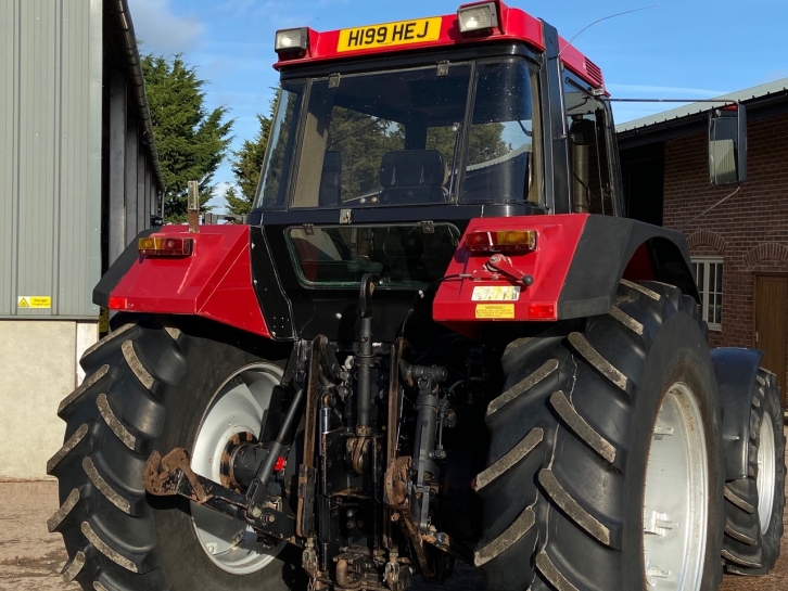 Case 1255 XL
