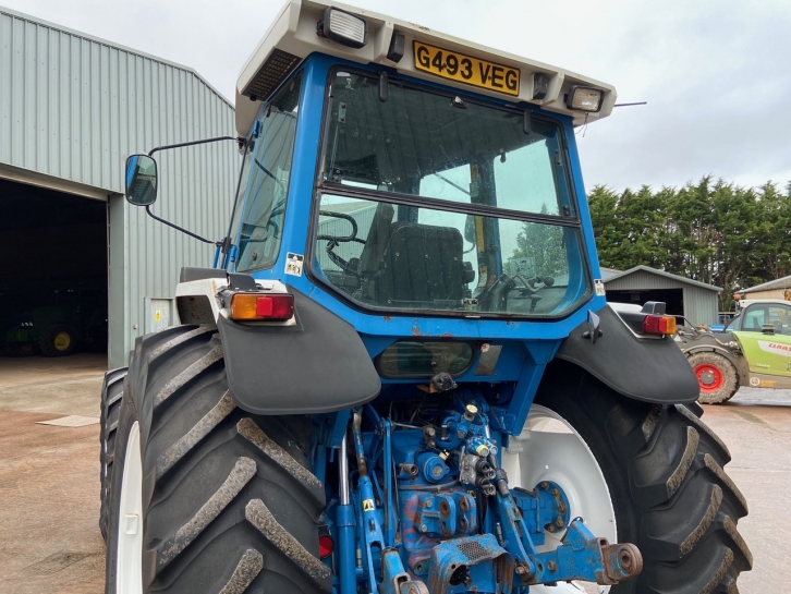 Ford 8210 III