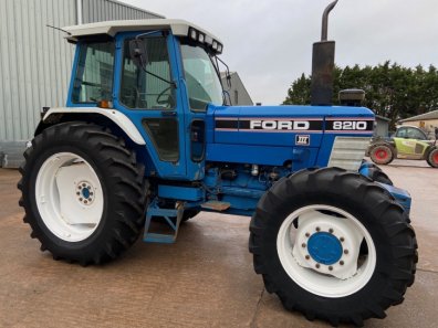 Ford 8210 III