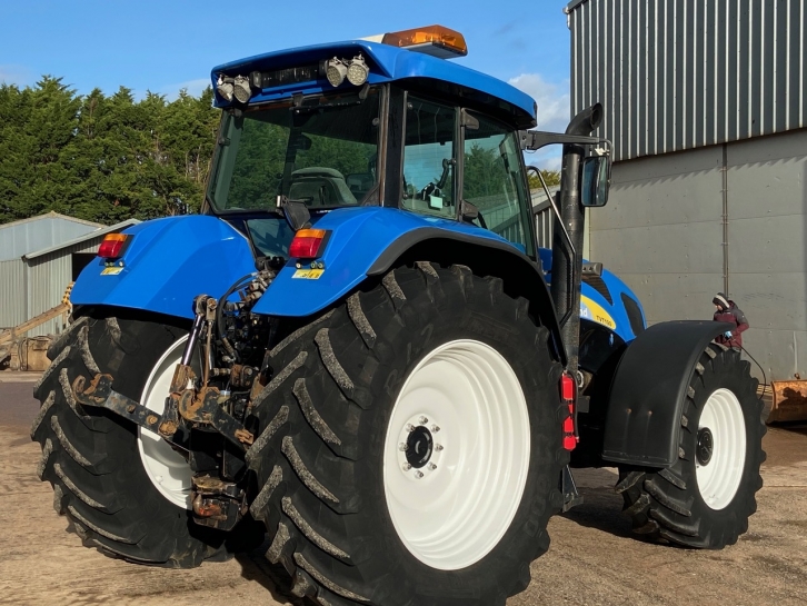 New Holland TVT 190