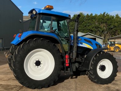 New Holland TVT 190