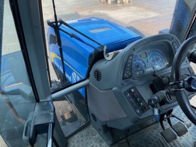 New Holland TVT 190