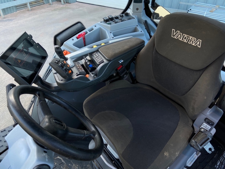 Valtra T234 Direct
