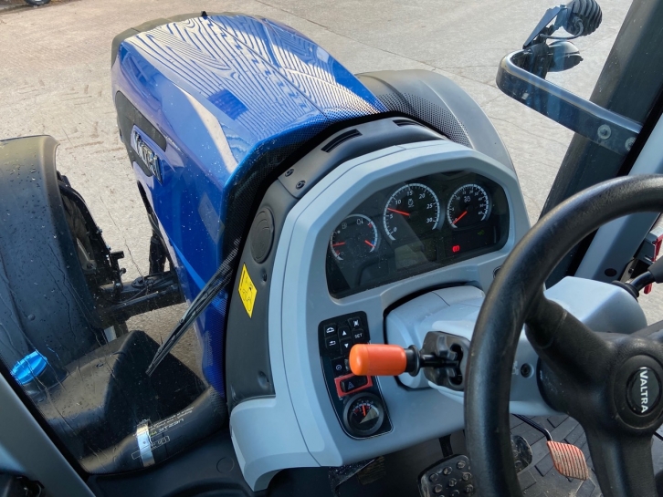 Valtra T234 Direct
