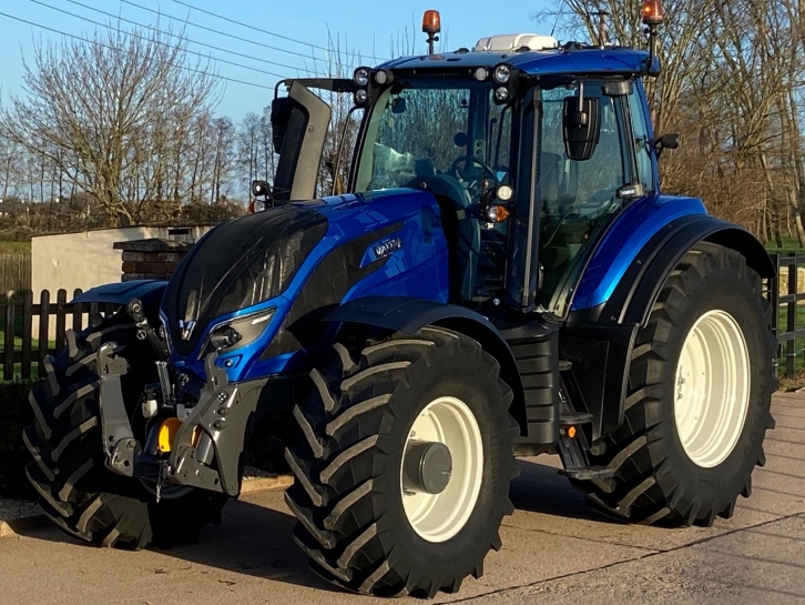 Valtra T234 Direct