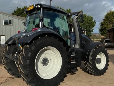 Valtra T194
