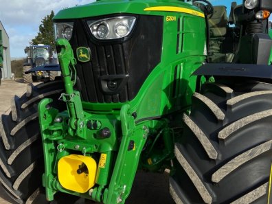 John Deere 6250R
