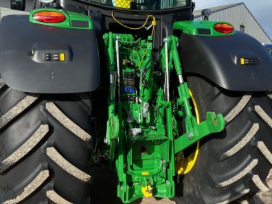 John Deere 6250R