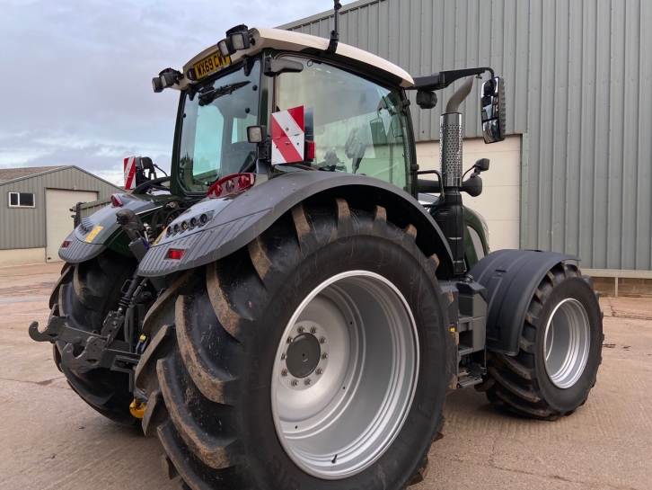 Fendt 724 Profi-Plus