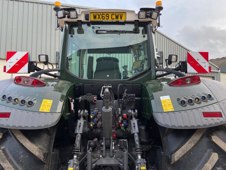 Fendt 724 Profi-Plus
