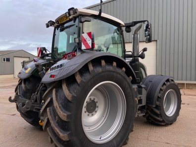 Fendt 724 Profi-Plus