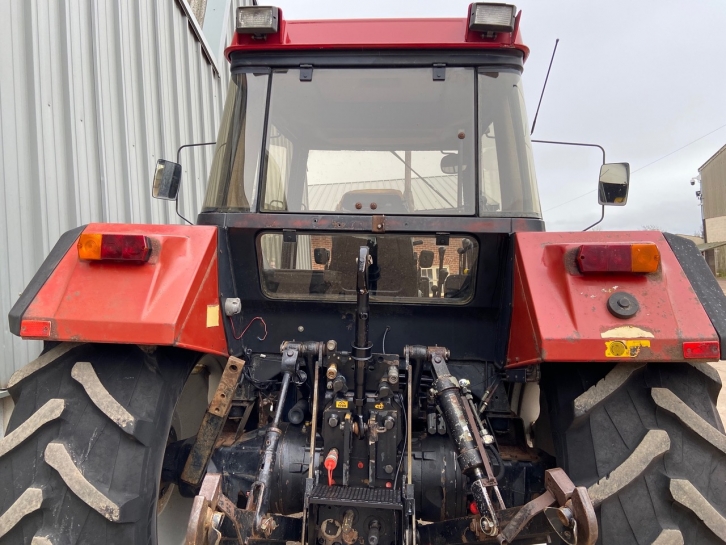 Case 956XL