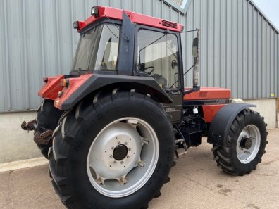 Case 956XL