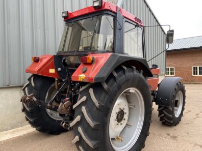 Case 956XL