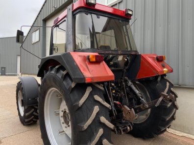 Case 956XL