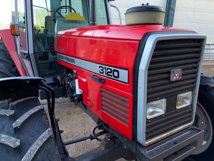 Massey Ferguson 3120