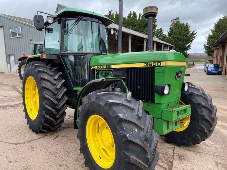 John Deere 3650