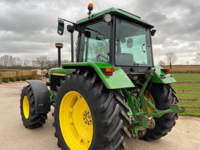 John Deere 3650