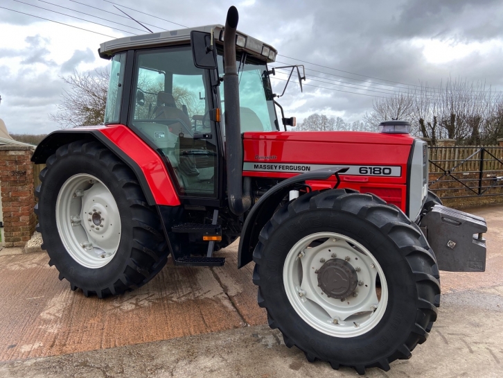 Massey Ferguson 6180