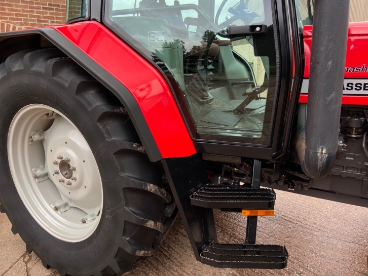 Massey Ferguson 6180