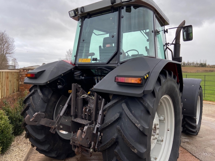 Massey Ferguson 6180