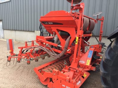 Kuhn HR 3004 power harrow drill