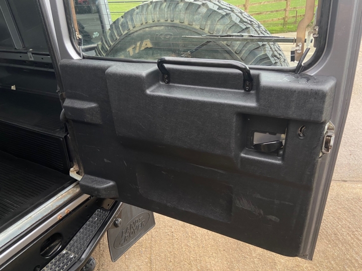 Land Rover 90 XTech 2.2 Diesel