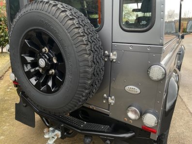 Land Rover 90 XTech 2.2 Diesel