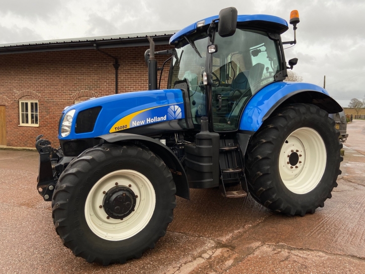 New Holland T6080