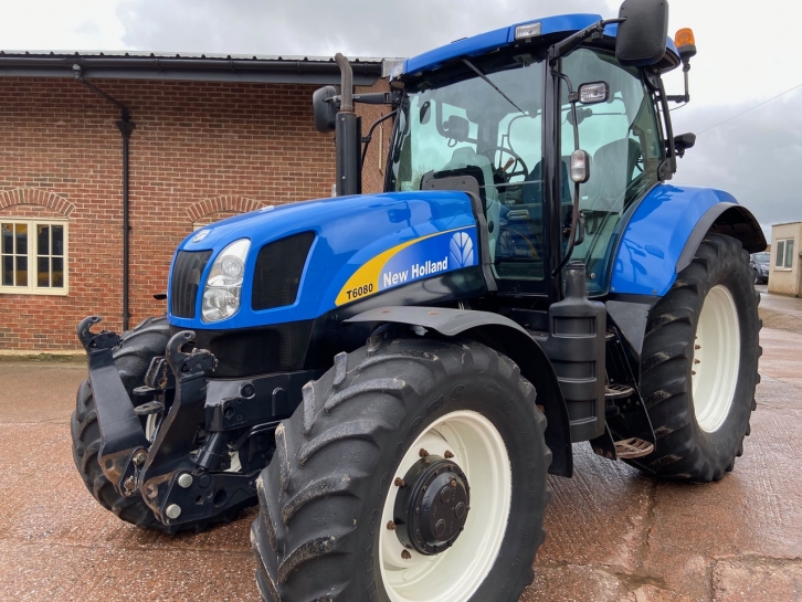 New Holland T6080