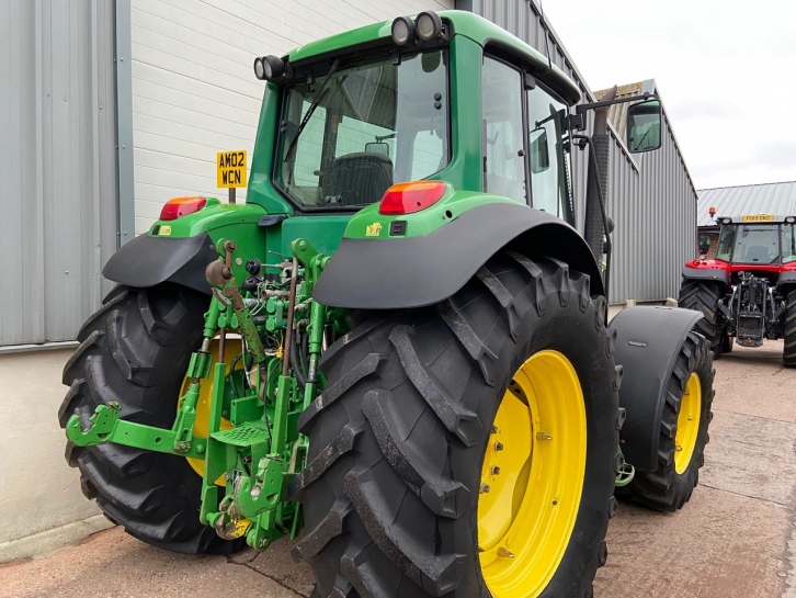 John Deere 6920S
