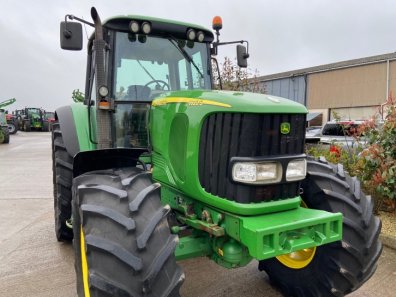 John Deere 6920S