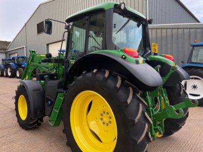 John Deere 6130M