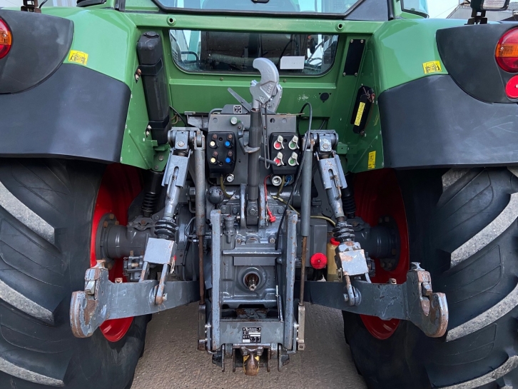 Fendt 412