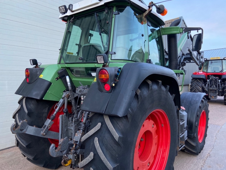Fendt 412