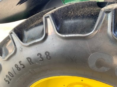 John Deere 6930