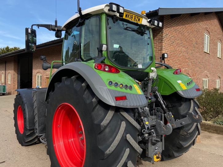 Fendt 724 Profi-Plus