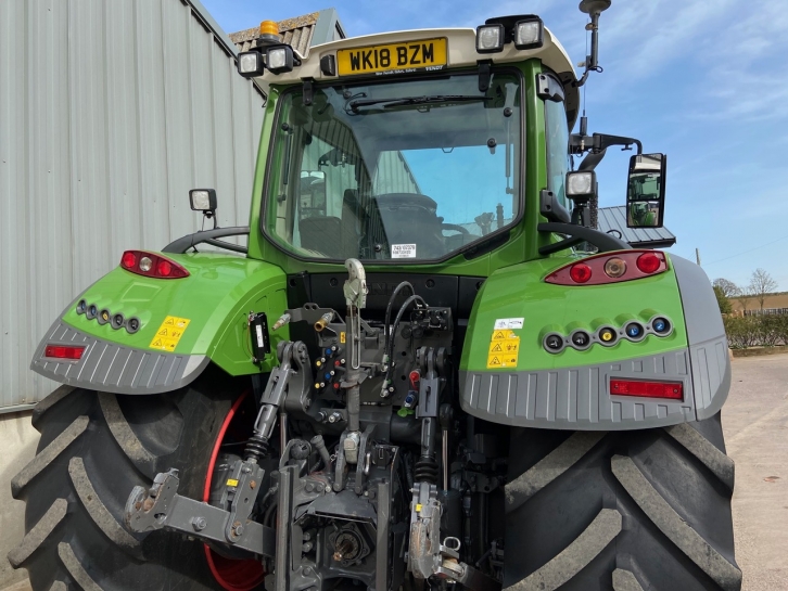 Fendt 724 Profi-Plus