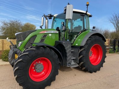 Fendt 724 Profi-Plus