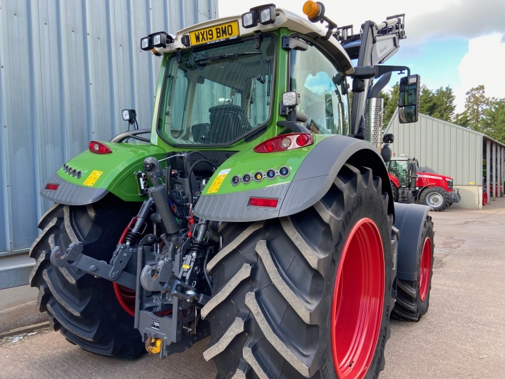 Fendt 724 Profi-Plus