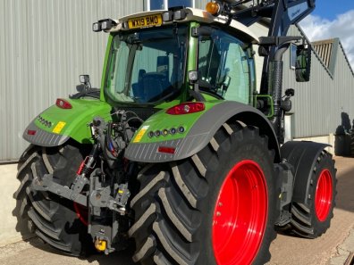 Fendt 724 Profi-Plus
