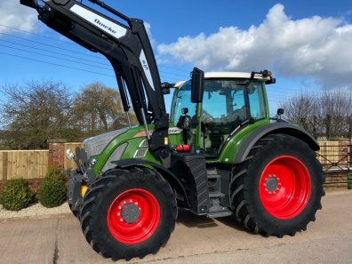 Fendt 724 Profi-Plus