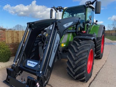 Fendt 724 Profi-Plus