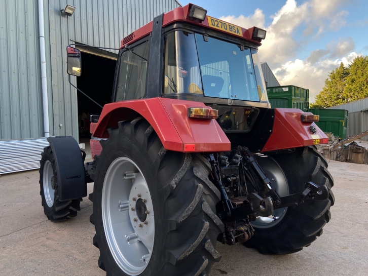 Case 956XL