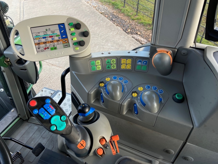 Fendt 820