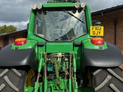 John Deere 6930