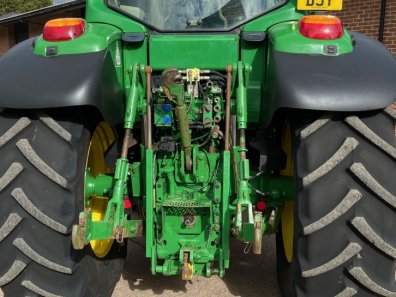 John Deere 6930